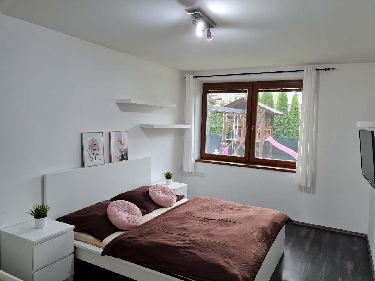 Vila Max - Whirlpool & Bazen & Sauna Velke Losiny Luaran gambar