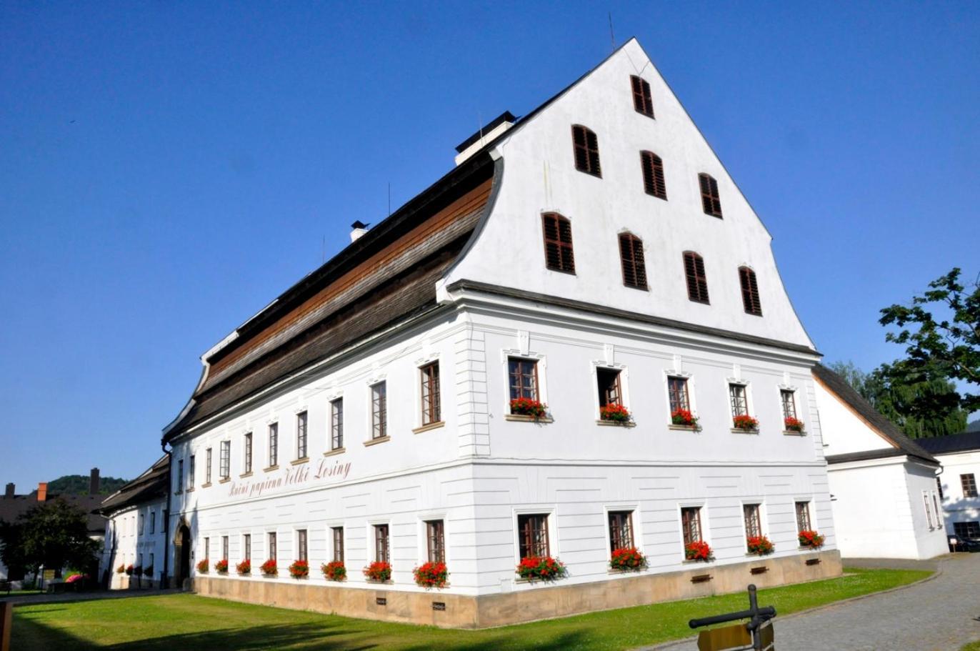 Vila Max - Whirlpool & Bazen & Sauna Velke Losiny Luaran gambar