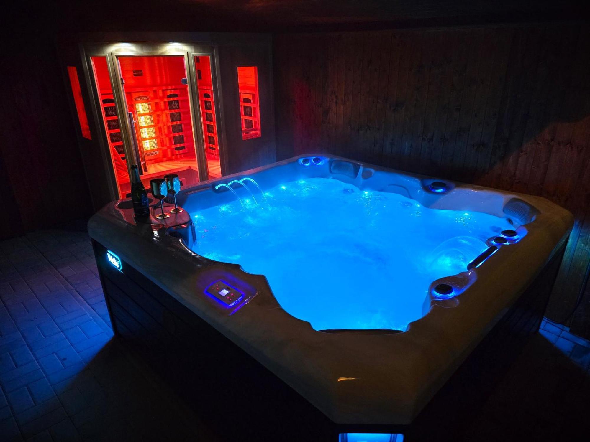 Vila Max - Whirlpool & Bazen & Sauna Velke Losiny Luaran gambar